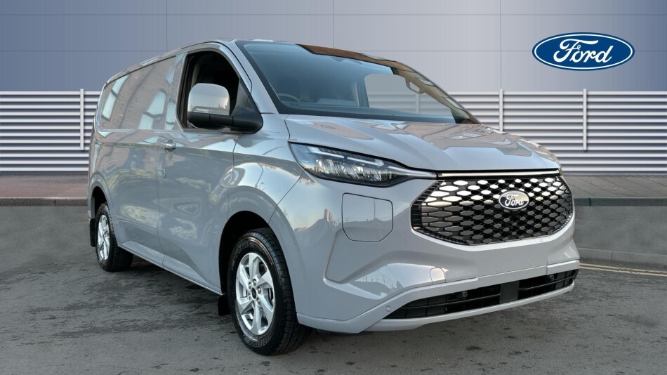 Ford Transit Custom E-320 L1 Rwd 100kW 65kWh H1 Van Limited Auto